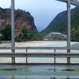 Lors de crue, le pont devient régulièrement un barrage pour les masses charriées par le Rhône